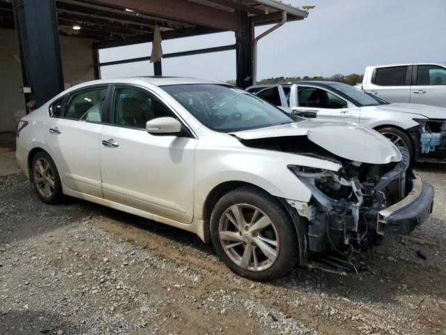  NISSAN ALTIMA 2015 White
