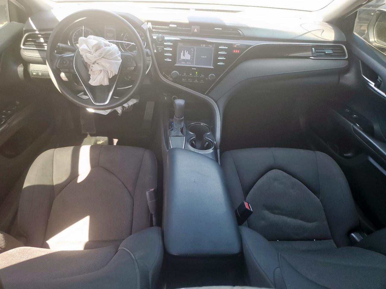 2020 Toyota Camry - Image 8