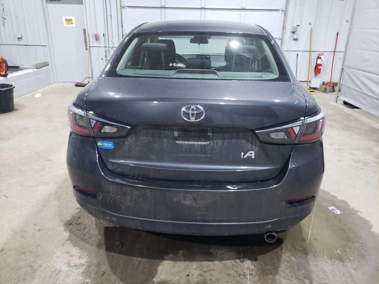 2017 Toyota Yaris - Image 6