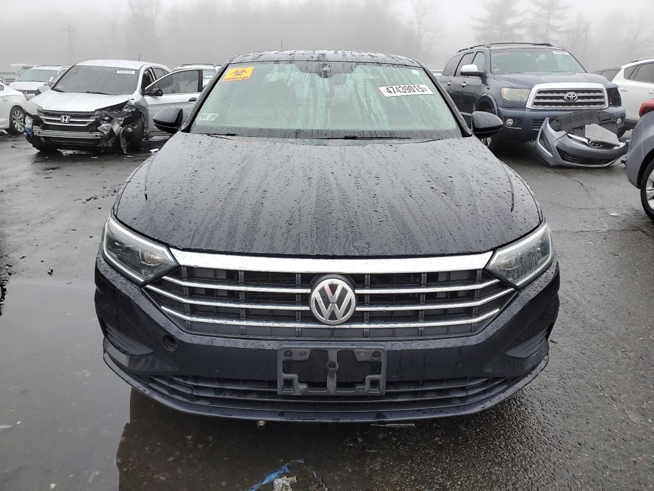 2019 Volkswagen Jetta - Image 5