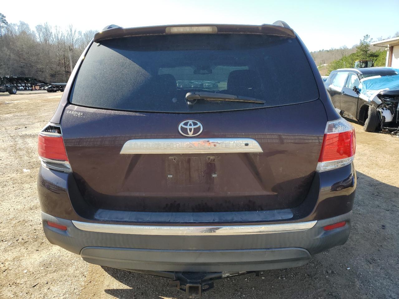2013 Toyota Highlander - Image 6