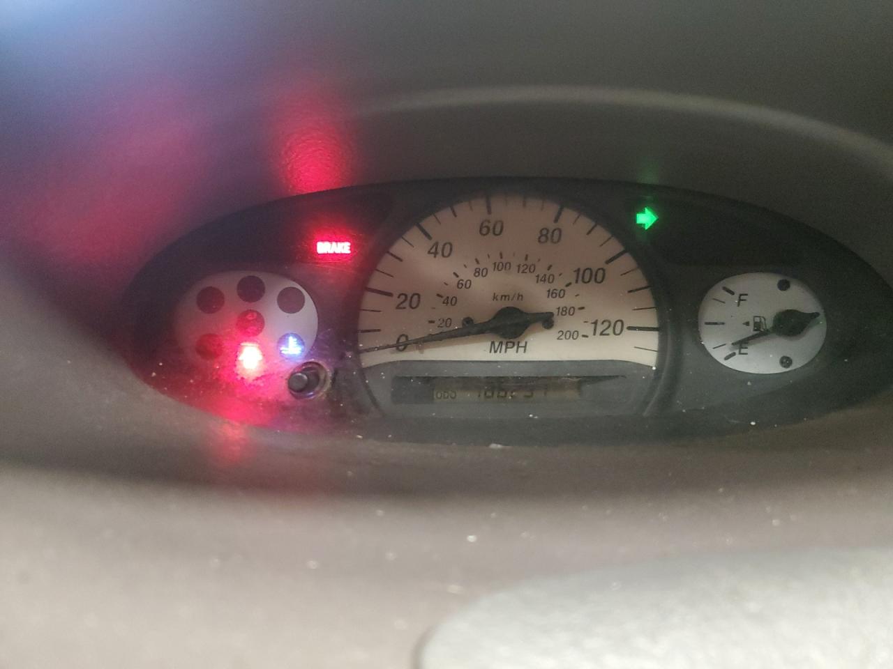 2001 Toyota Echo - Image 9
