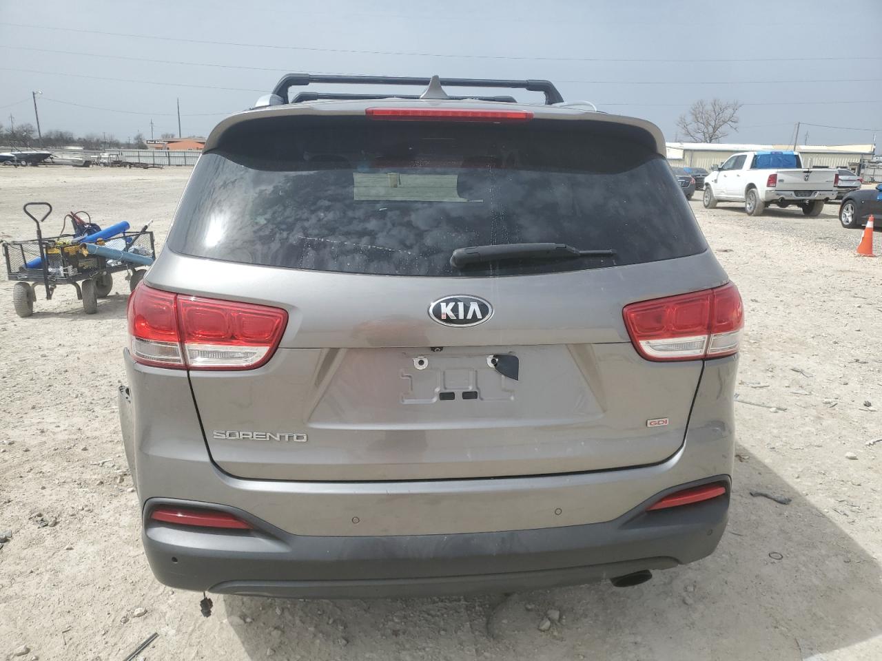 2018 Kia Sorento - Image 6
