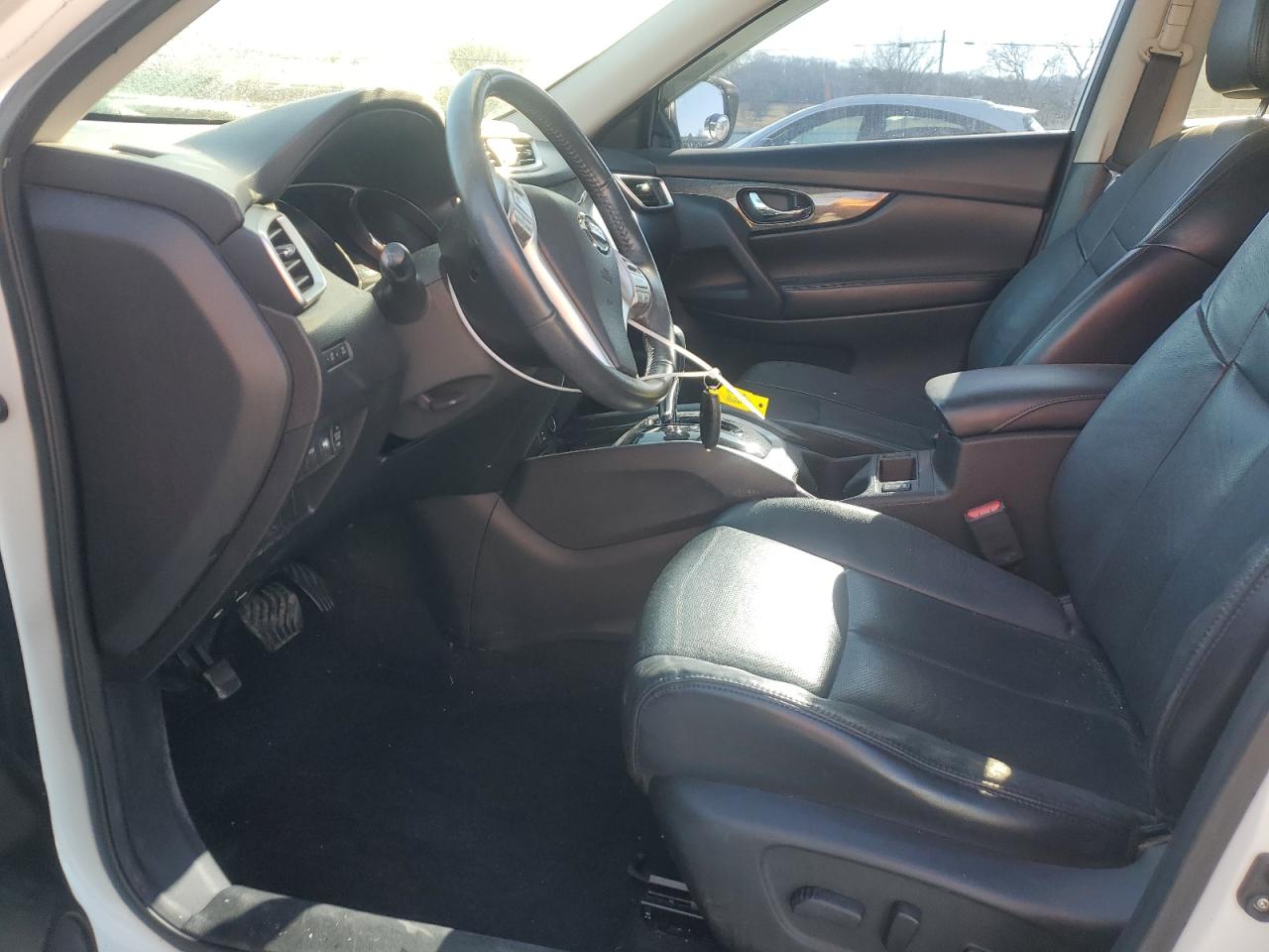 2015 Nissan Rogue - Image 7