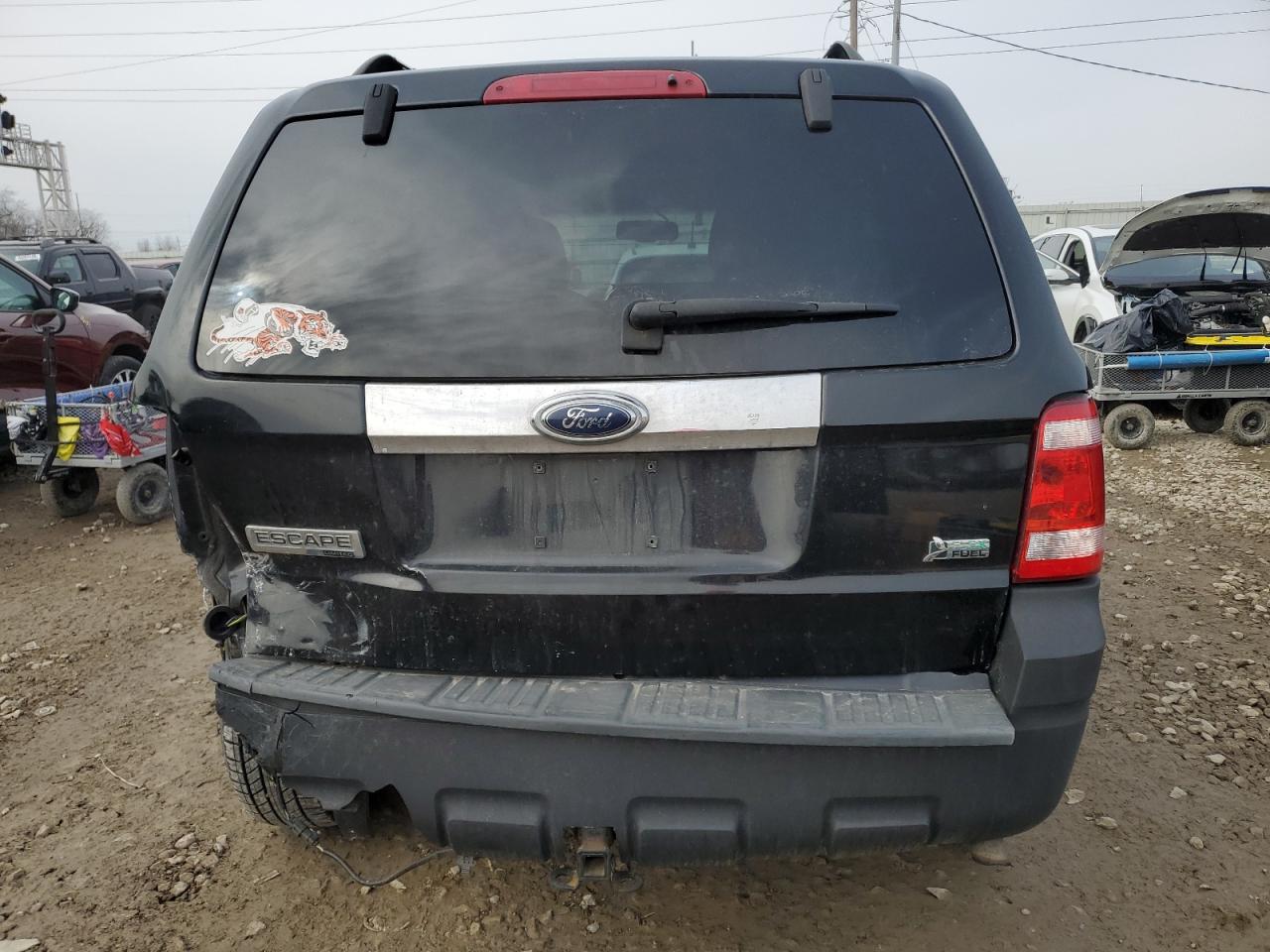 2010 Ford Escape - Image 6
