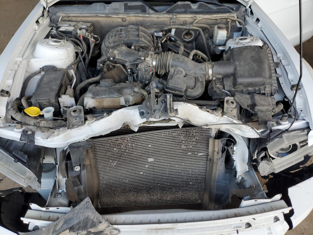 2014 Ford Mustang - Image 11