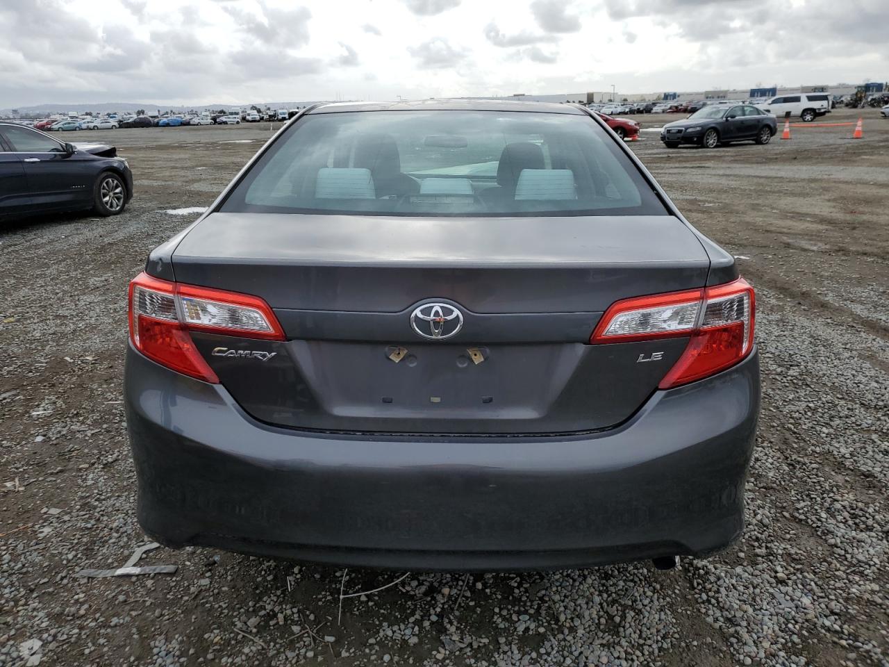 2013 Toyota Camry - Image 6