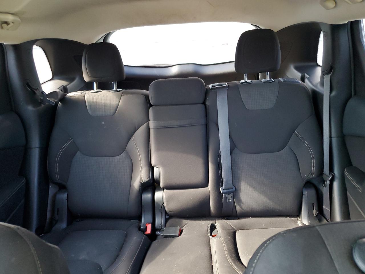 2015 Jeep Grand Cherokee - Image 10