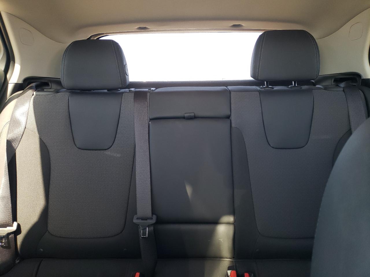 2022 Buick Encore - Image 10