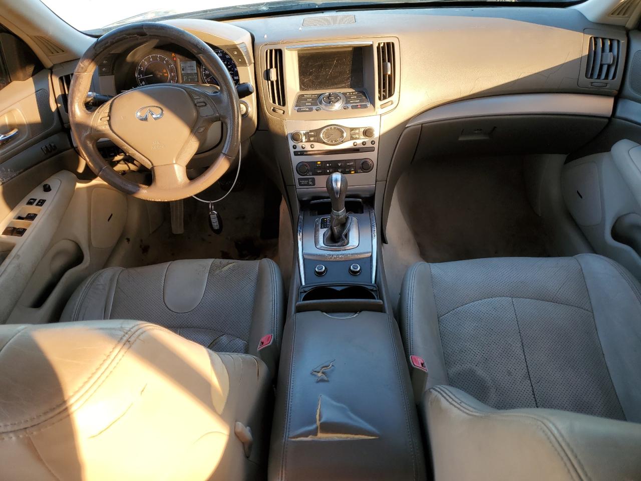 2010 Infiniti G - Image 8