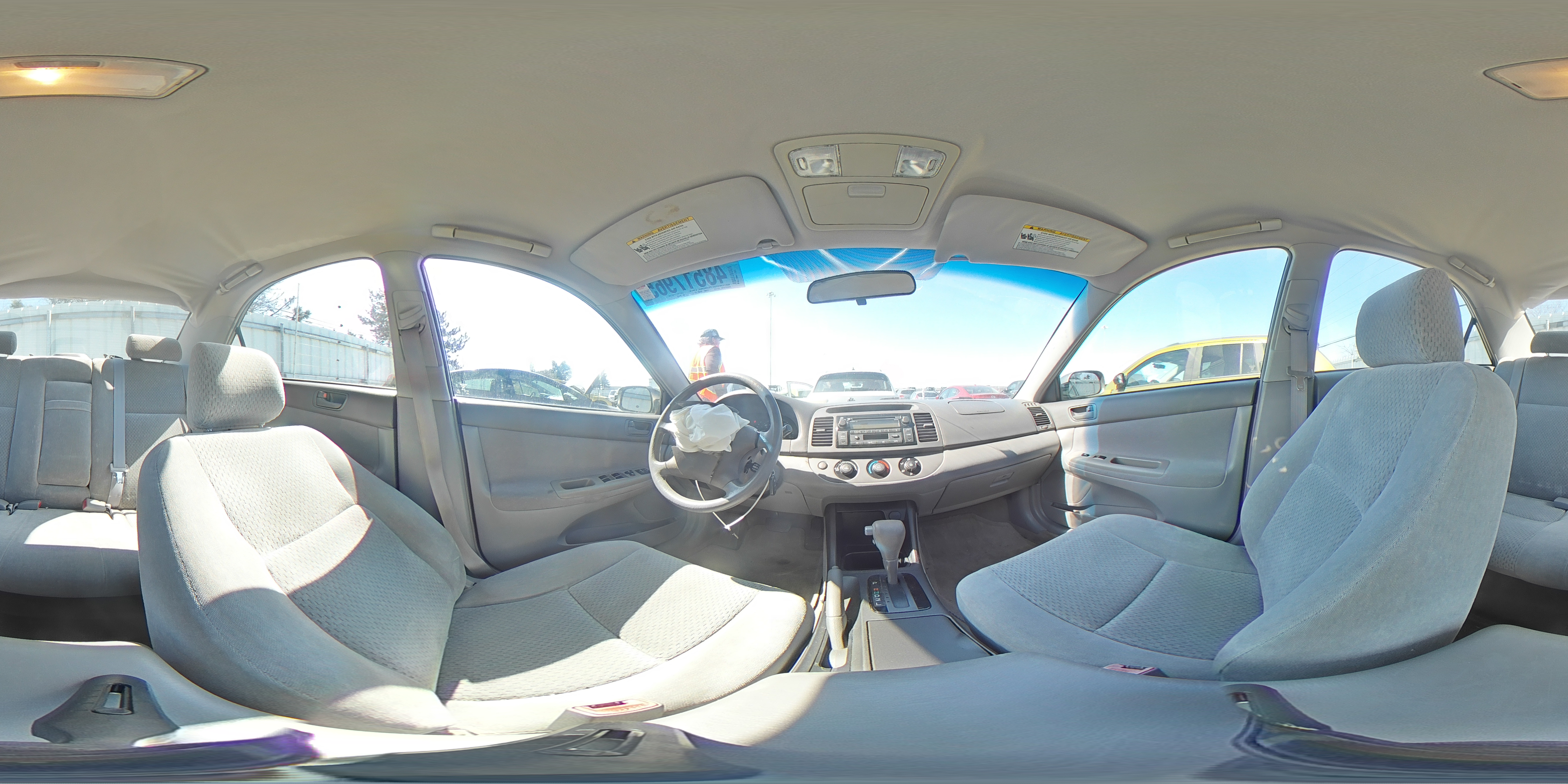 2004 Toyota Camry - Image 13