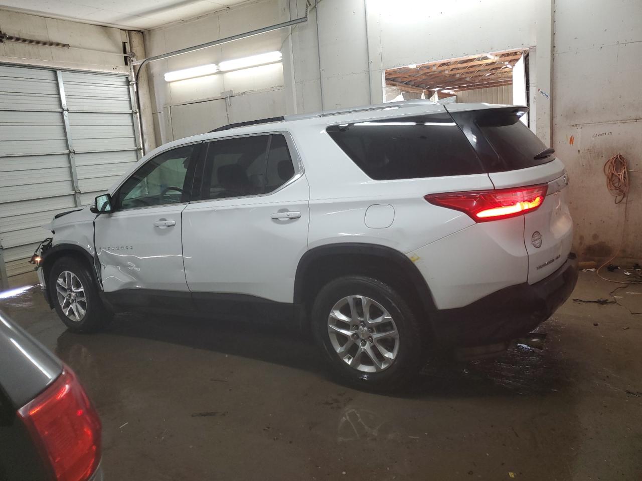 1GNEVGKW8JJ183121 CHEVROLET TRAVERSE 2018