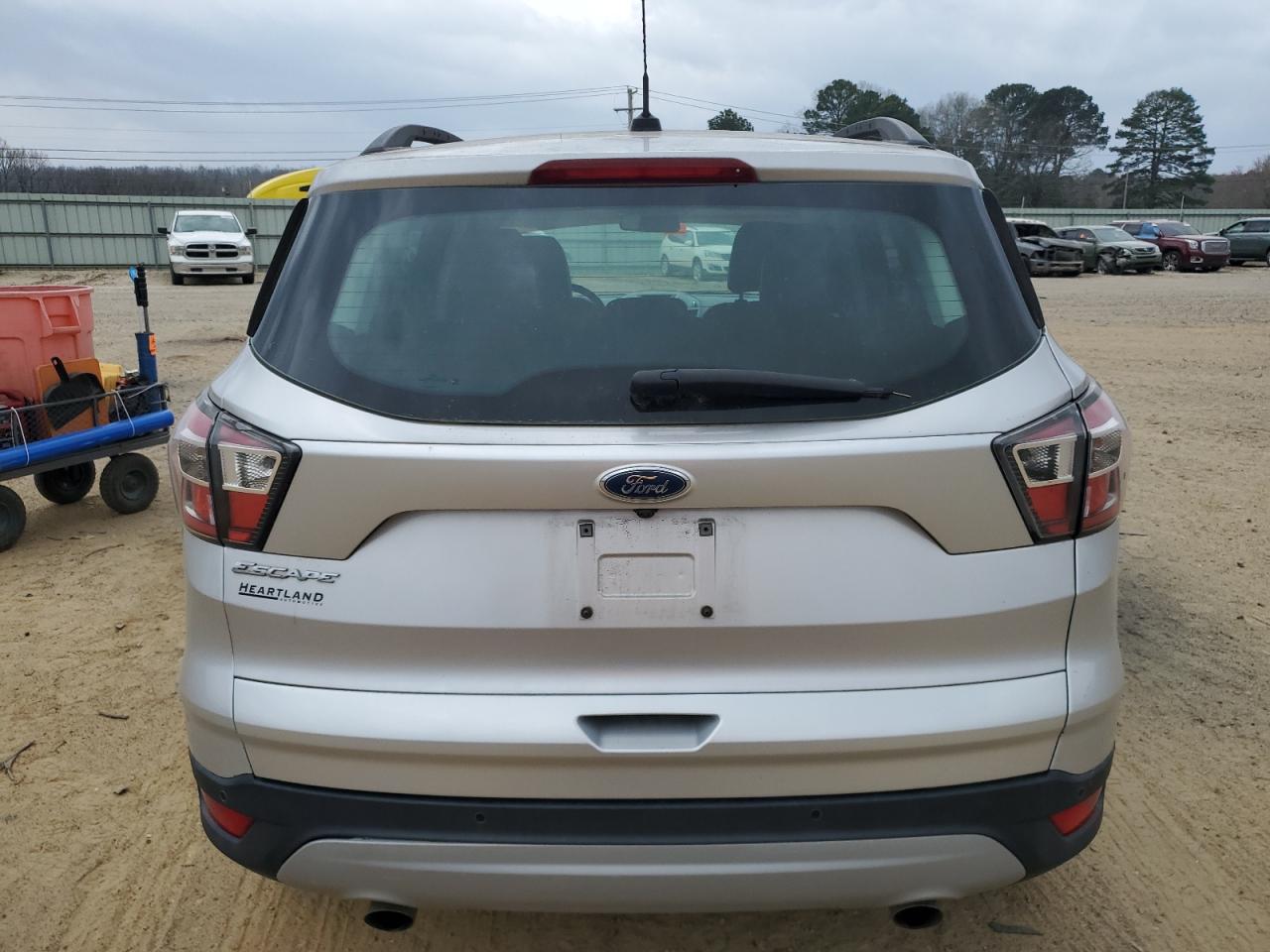 1FMCU0GD8HUB40517 FORD ESCAPE 2017