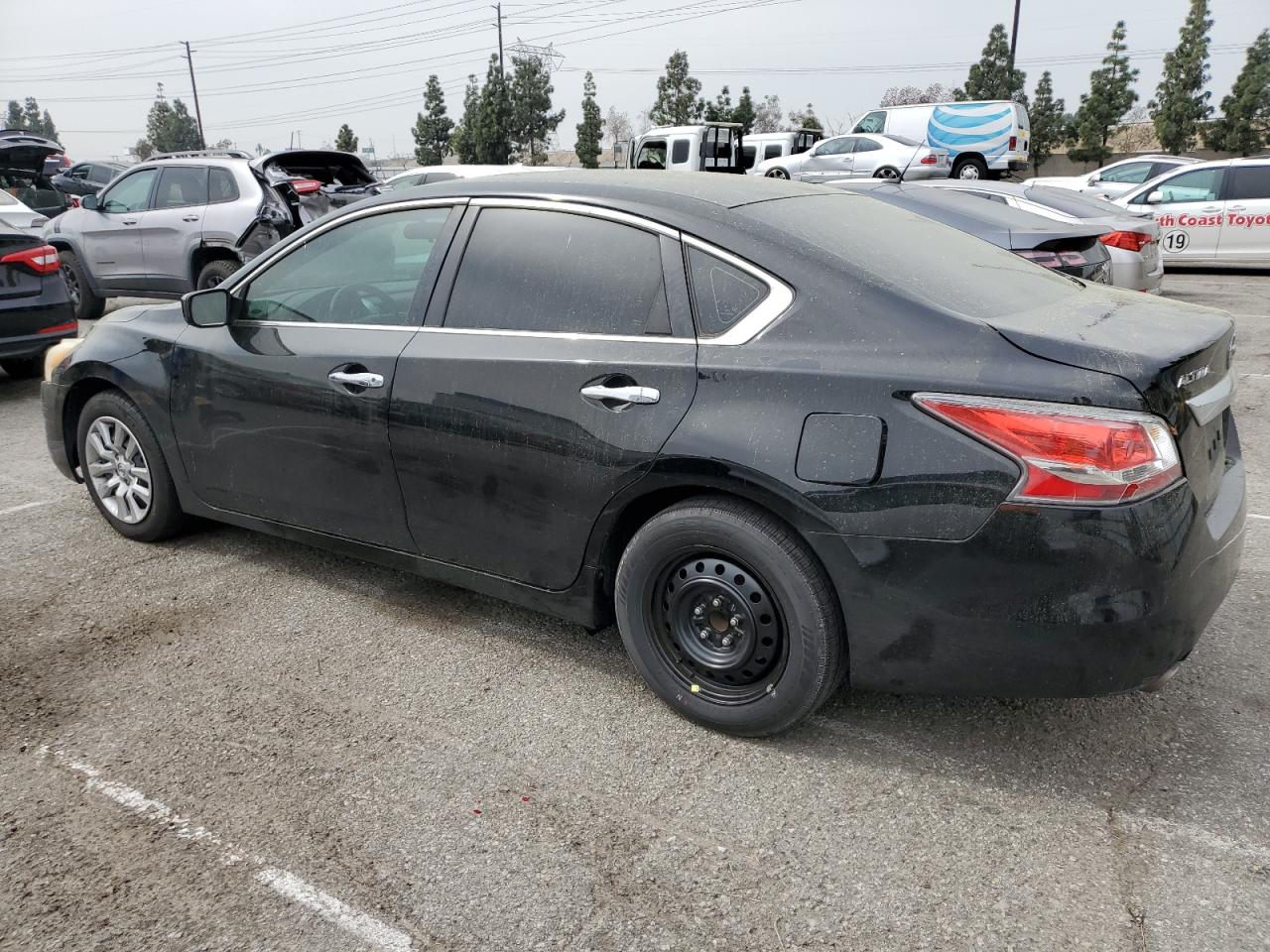 2015 Nissan Altima - Image 2