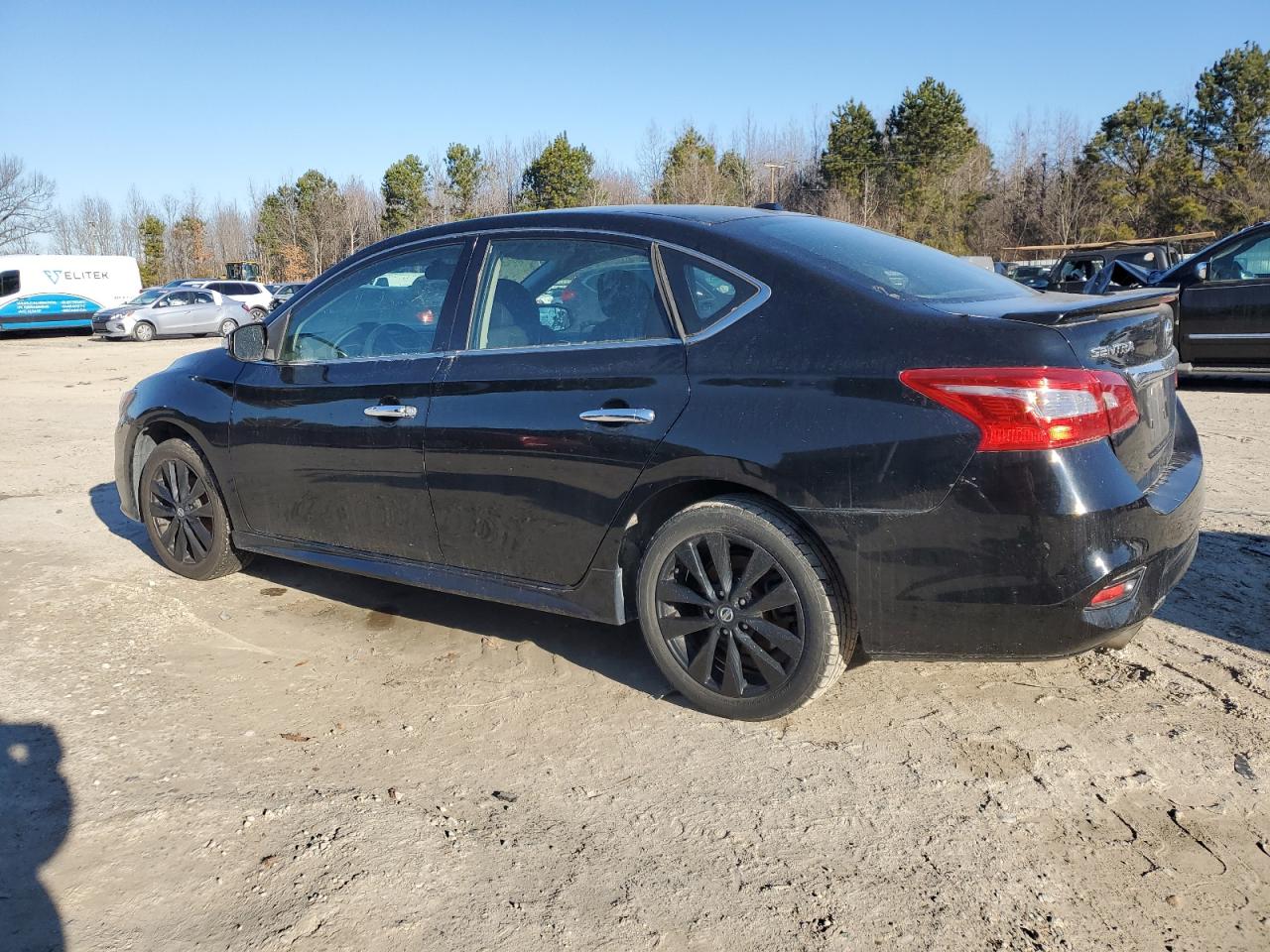 2017 Nissan Sentra - Image 2