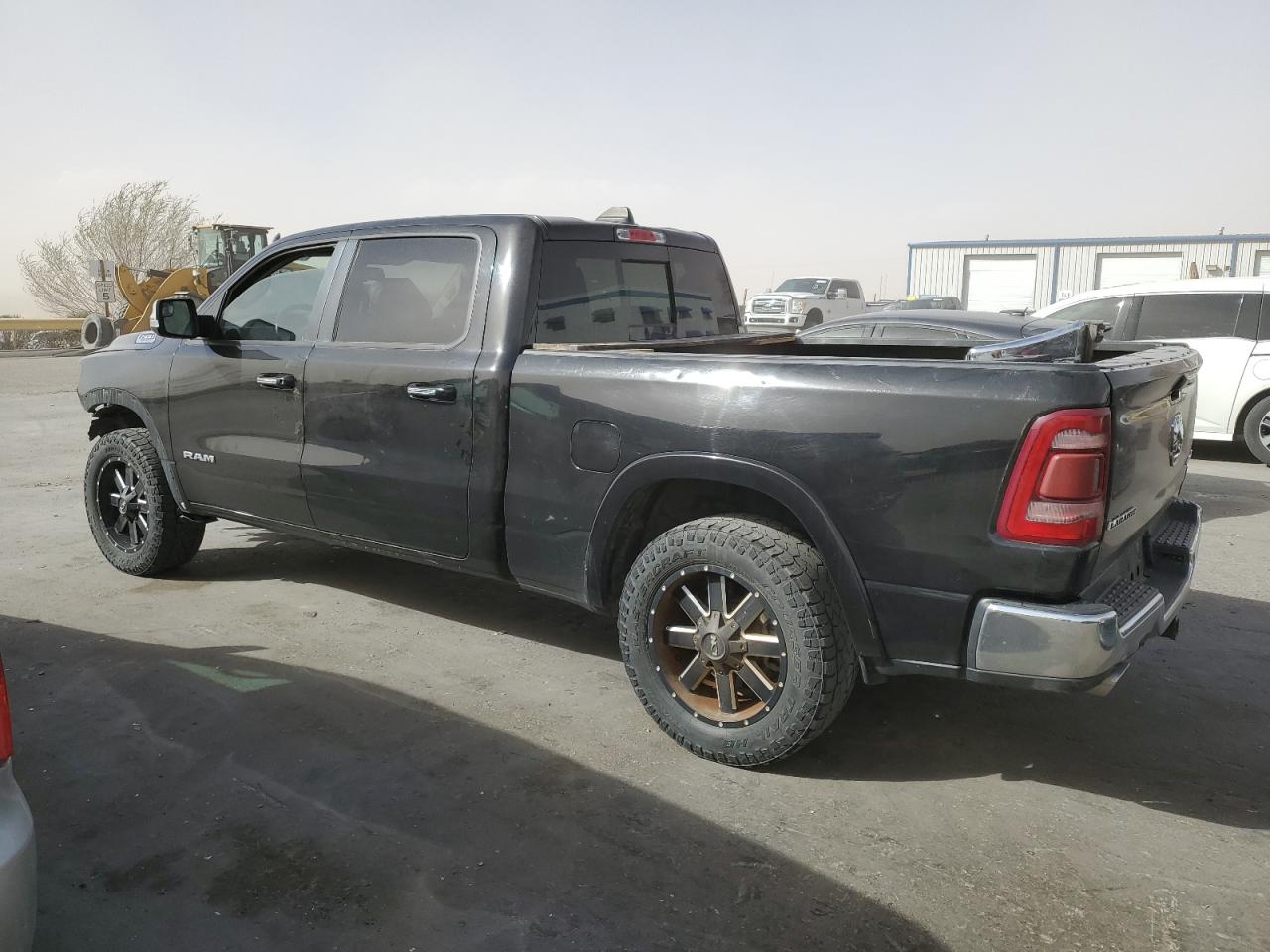 2019 RAM 1500 - Image 2