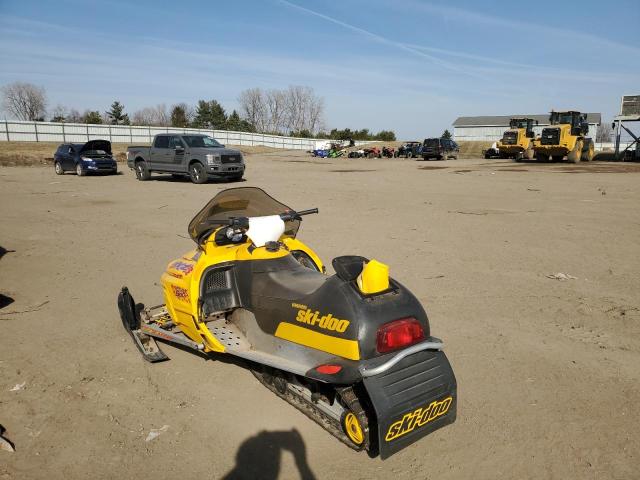 2000 SKIDOO MXZ600  
