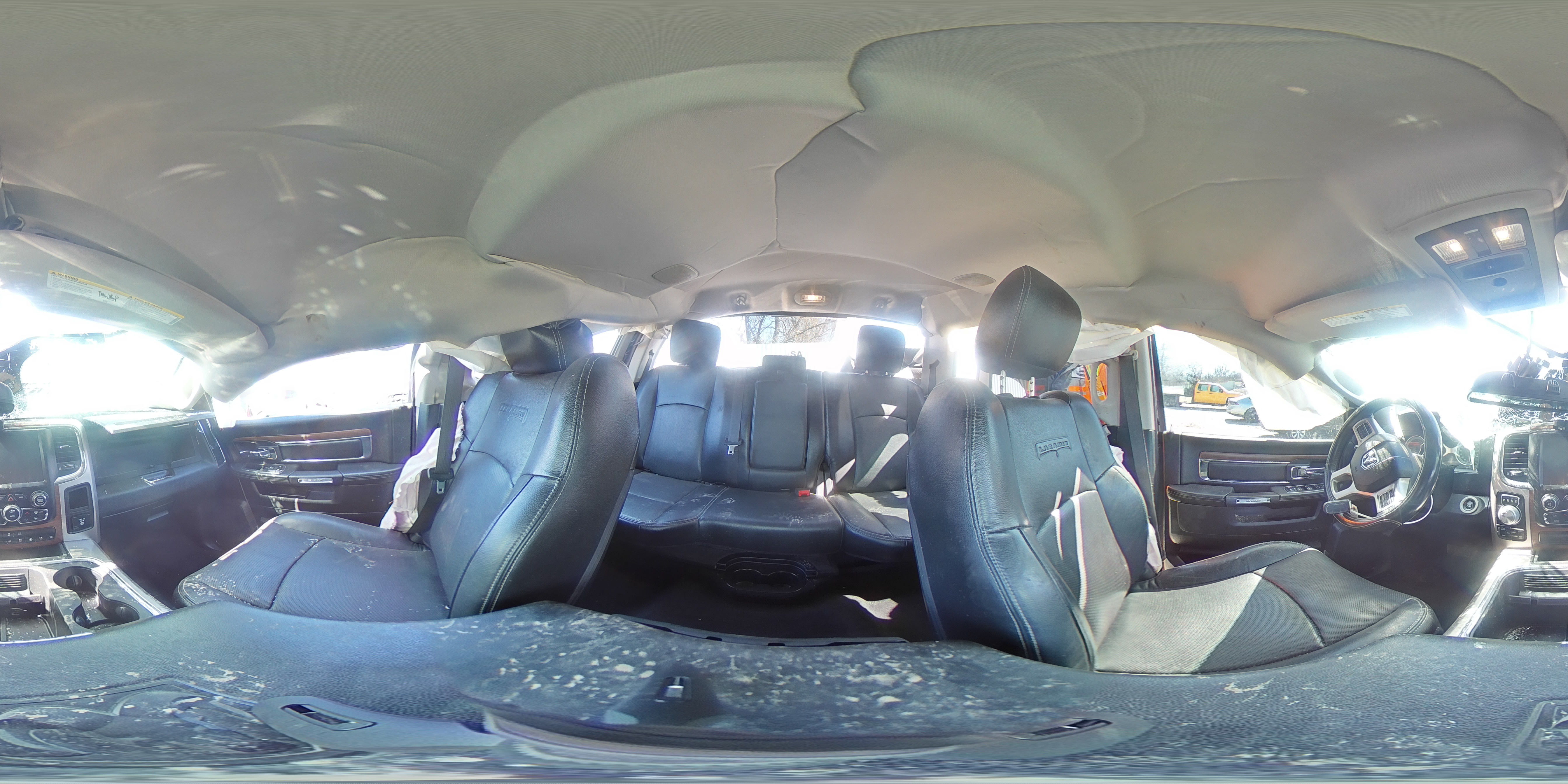 2015 RAM 1500 - Image 12