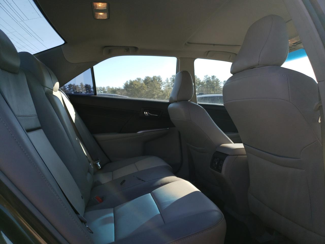 2013 Toyota Camry - Image 10