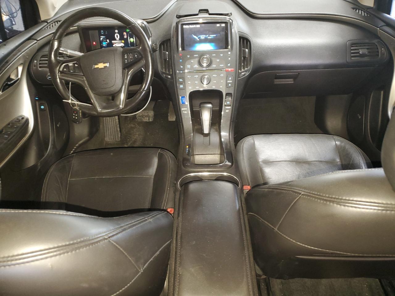 2012 Chevrolet Volt - Image 8