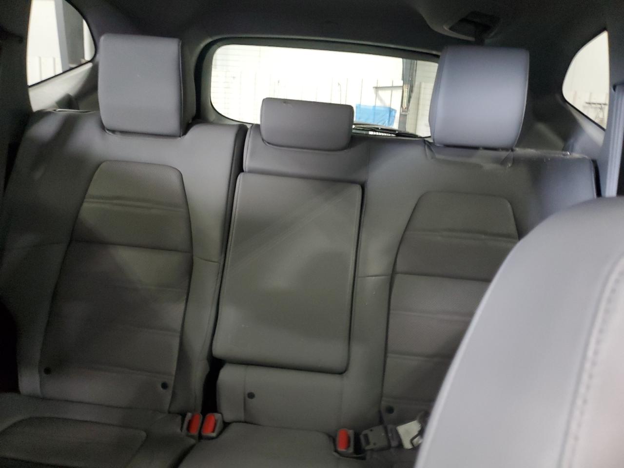 2017 Honda CR-V - Image 10