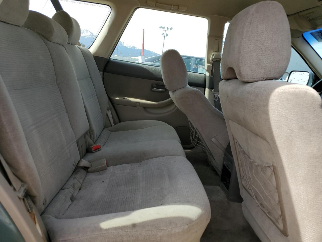 2004 Subaru Legacy - Image 10