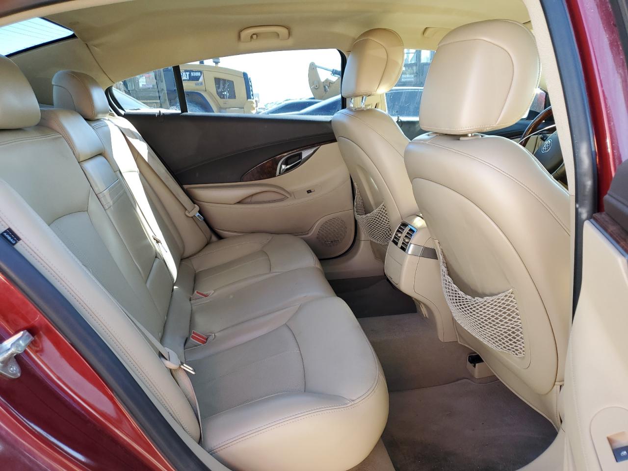 2010 Buick LaCrosse - Image 10