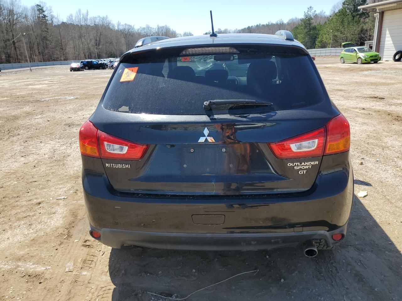 2016 Mitsubishi Outlander - Image 6