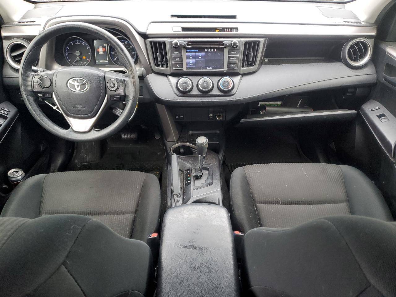 2018 Toyota RAV 4 - Image 8