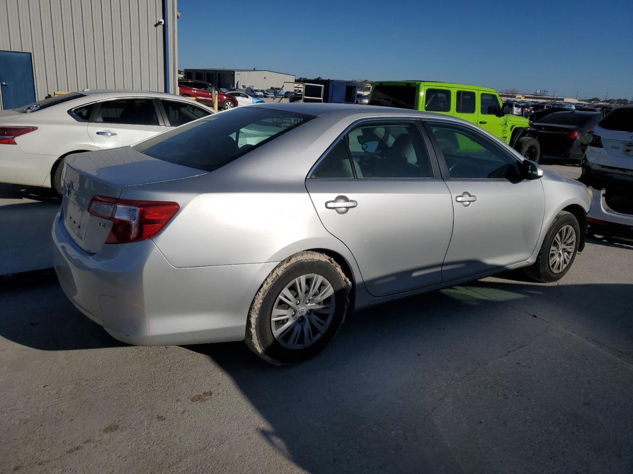 2014 Toyota Camry - Image 3
