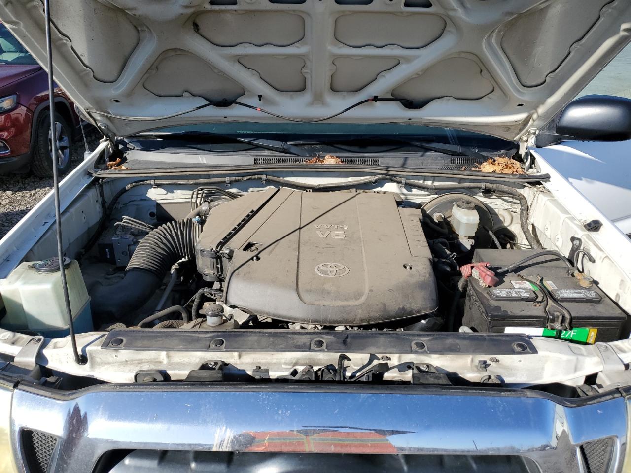 2007 Toyota Tacoma - Image 11