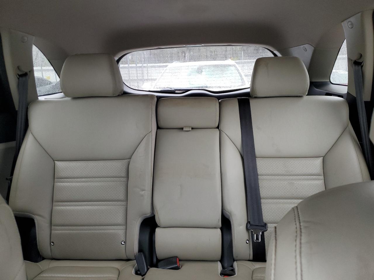2019 Kia Sorento - Image 10