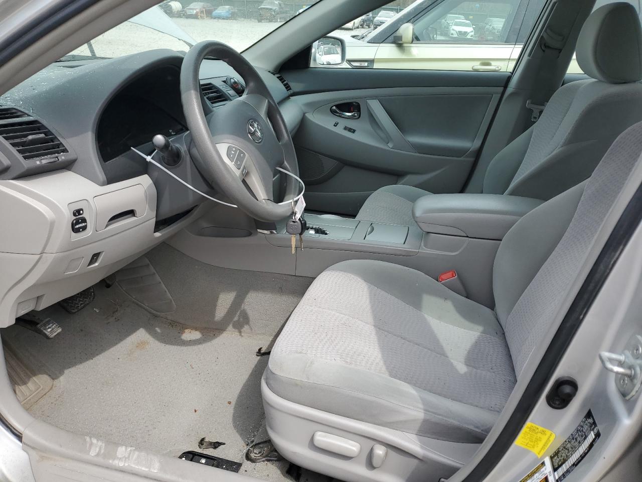2011 Toyota Camry - Image 7