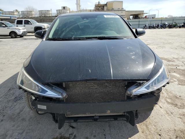  HYUNDAI ELANTRA 2020 Черный