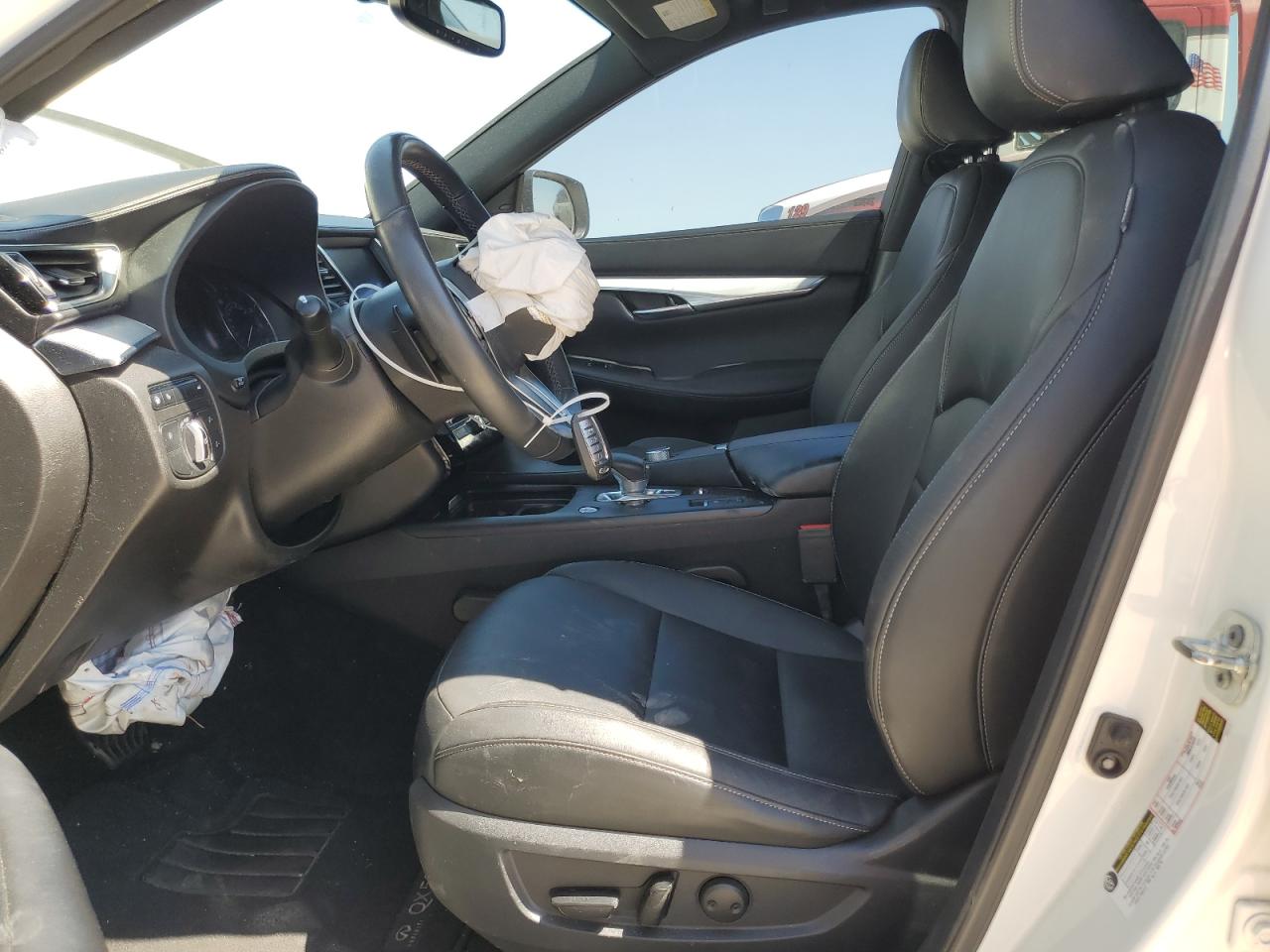 2021 Infiniti QX50 - Image 7