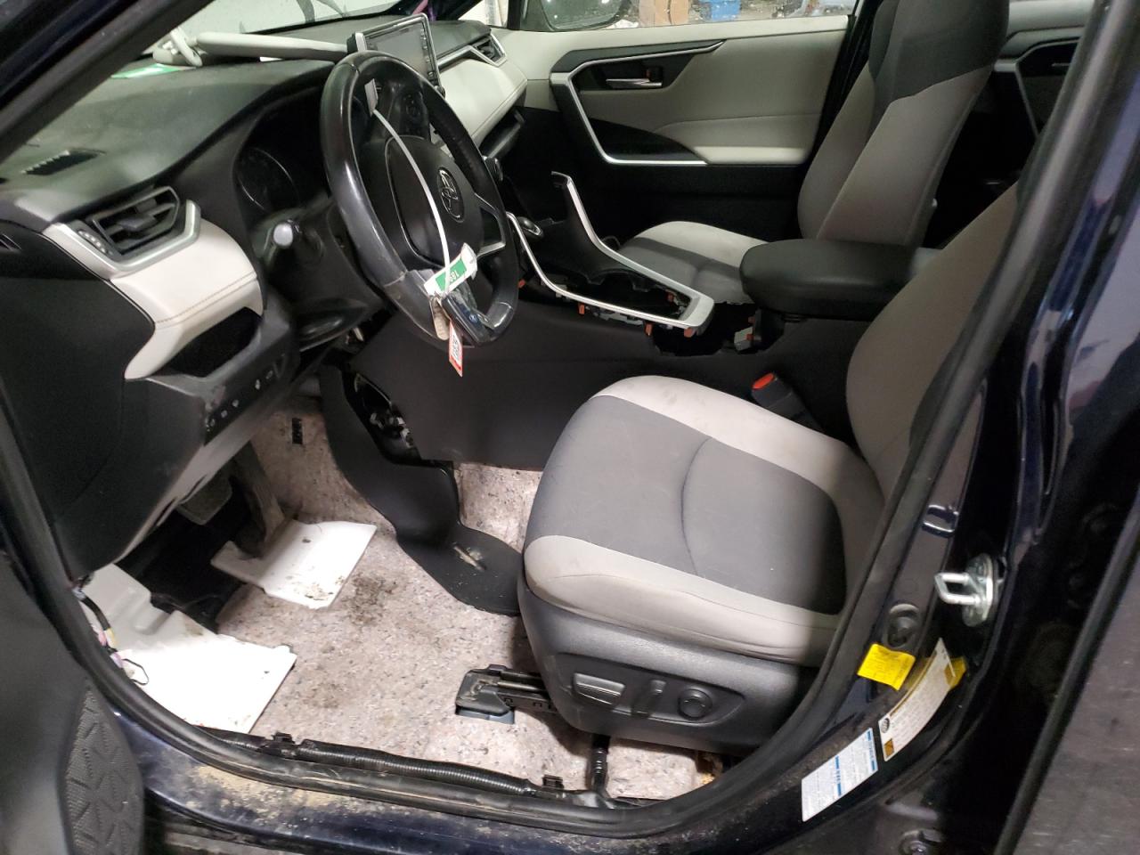 2019 Toyota RAV 4 - Image 7