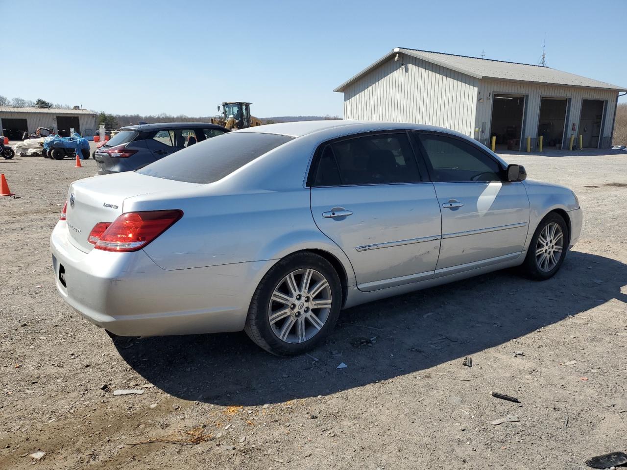 2007 Toyota Avalon - Image 3