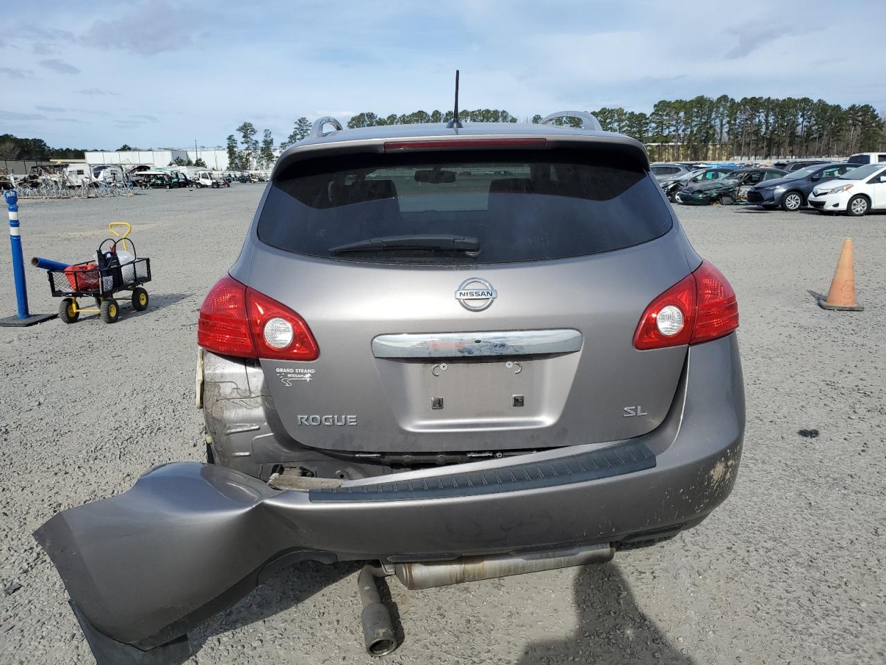 2013 Nissan Rogue - Image 6