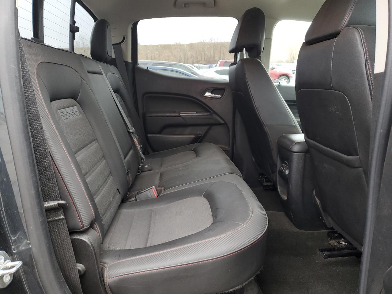 2018 GMC Canyon - Image 10