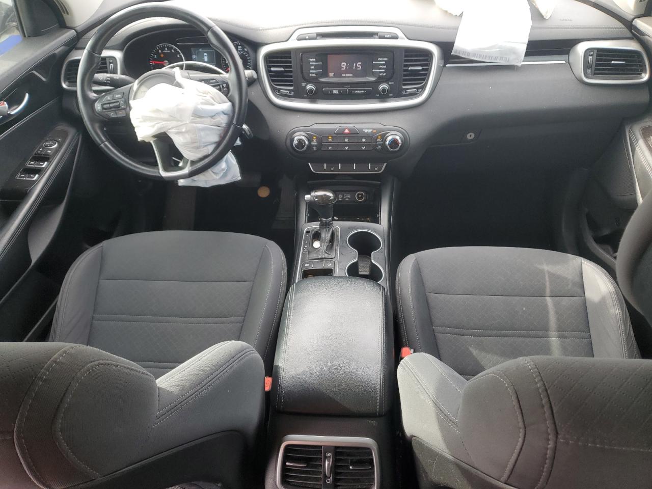 2016 Kia Sorento - Image 8