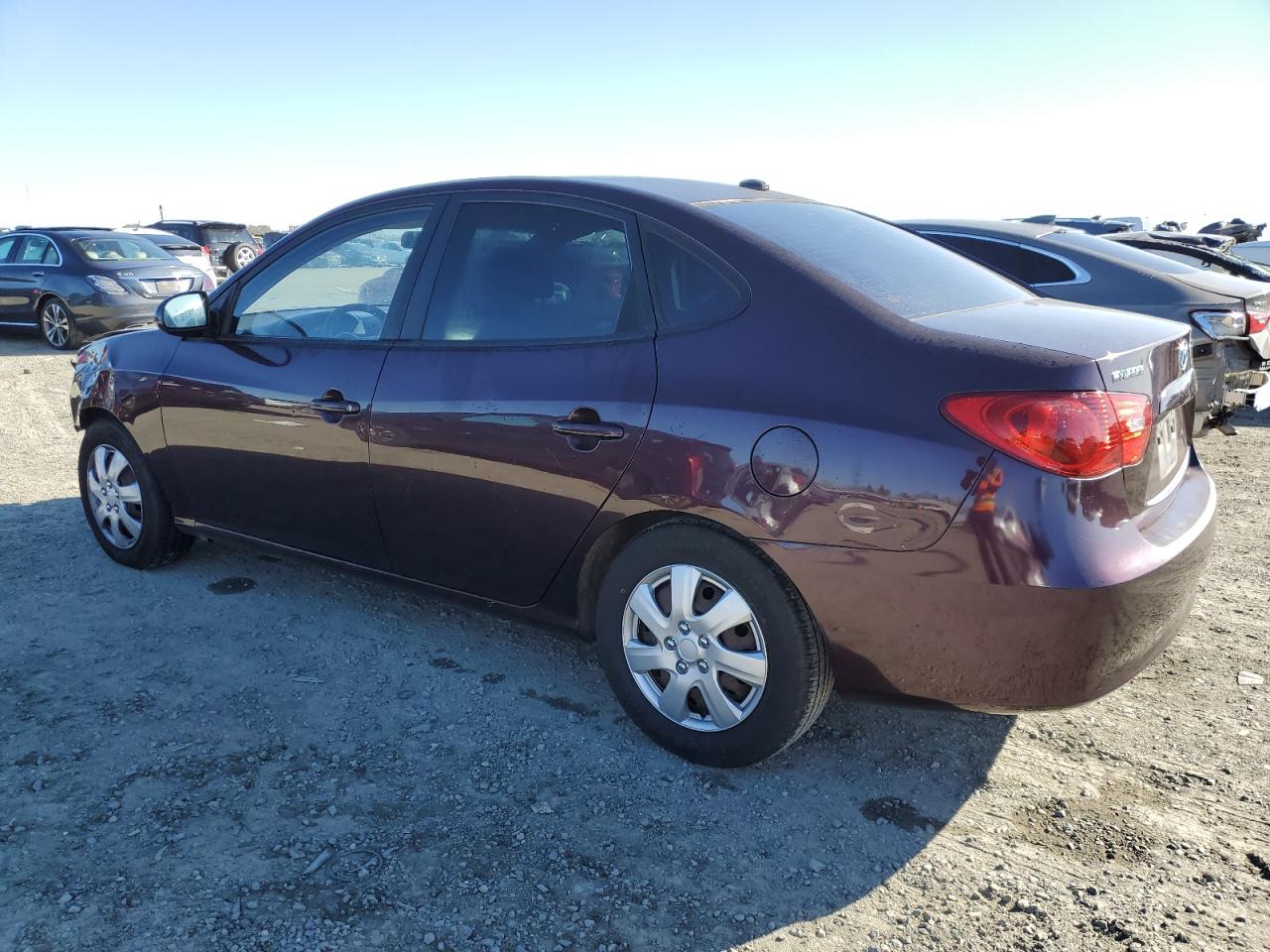 2008 Hyundai Elantra - Image 2