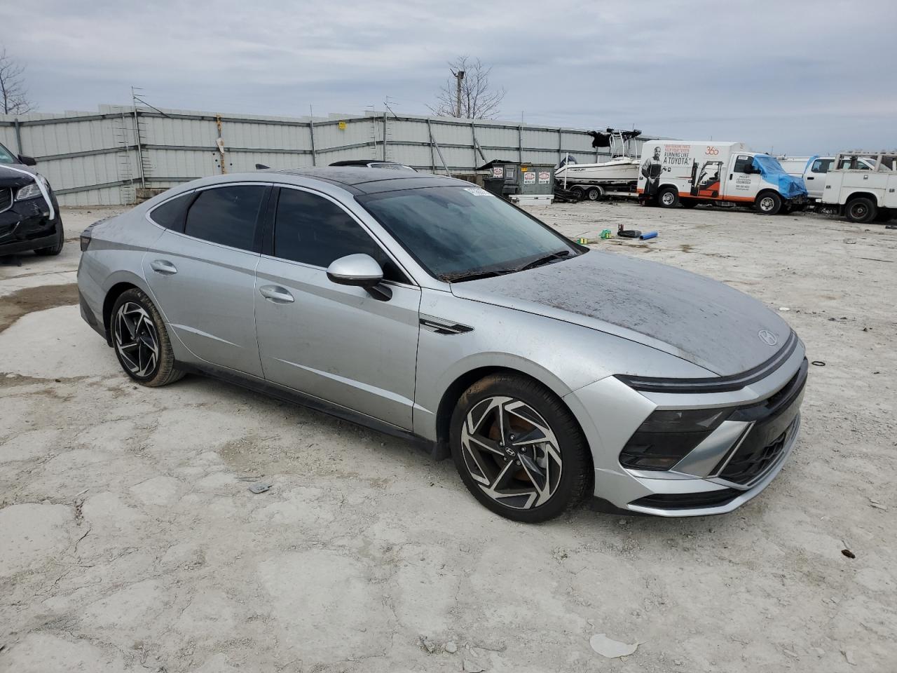 2024 Hyundai Sonata - Image 4