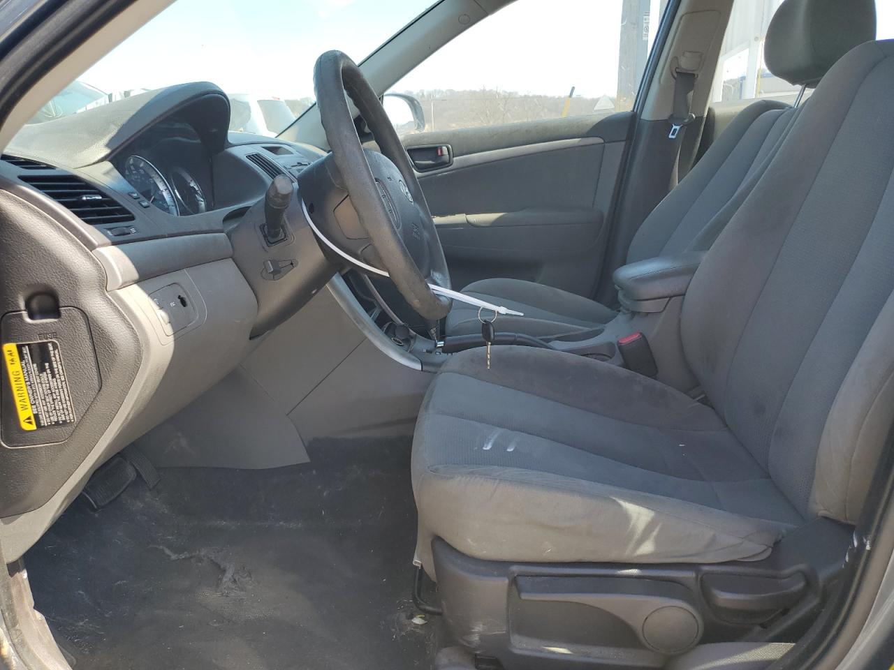 2010 Hyundai Sonata - Image 7