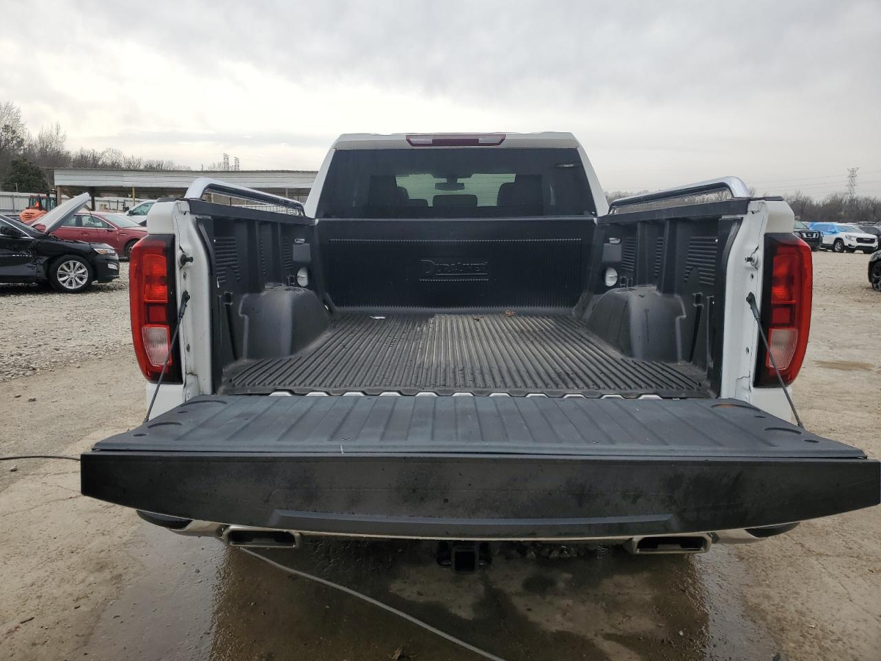 2019 GMC Sierra - Image 6