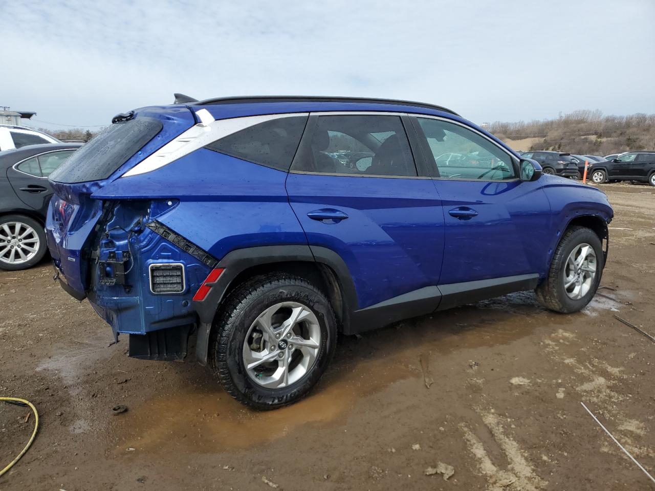 2022 Hyundai Tucson - Image 3