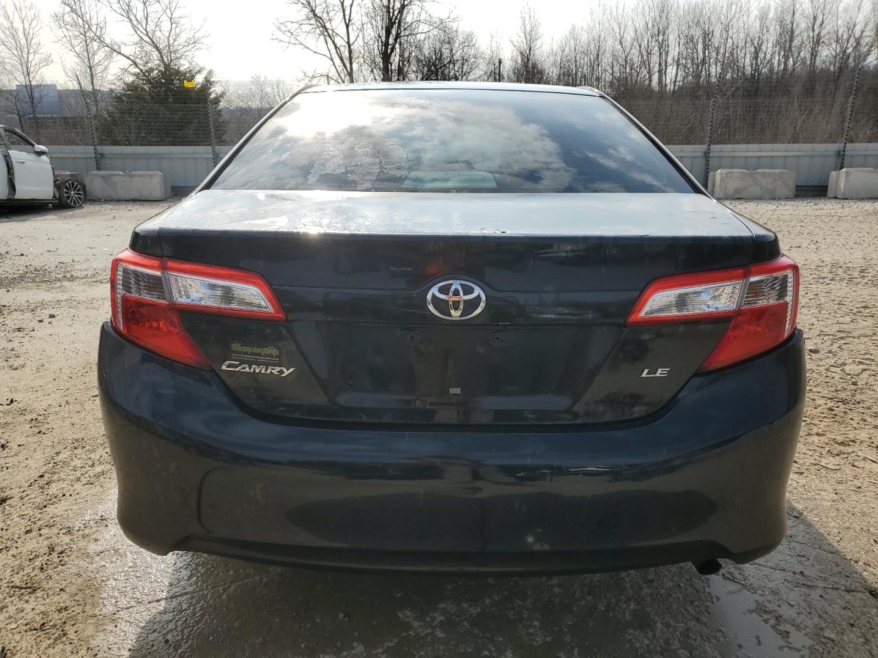 2012 Toyota Camry - Image 6