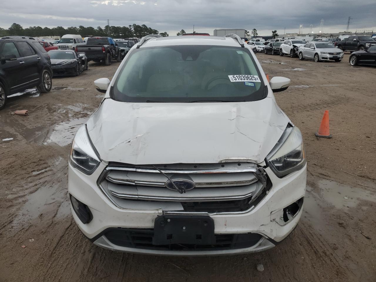 1FMCU0J98KUB56745 FORD ESCAPE 2019
