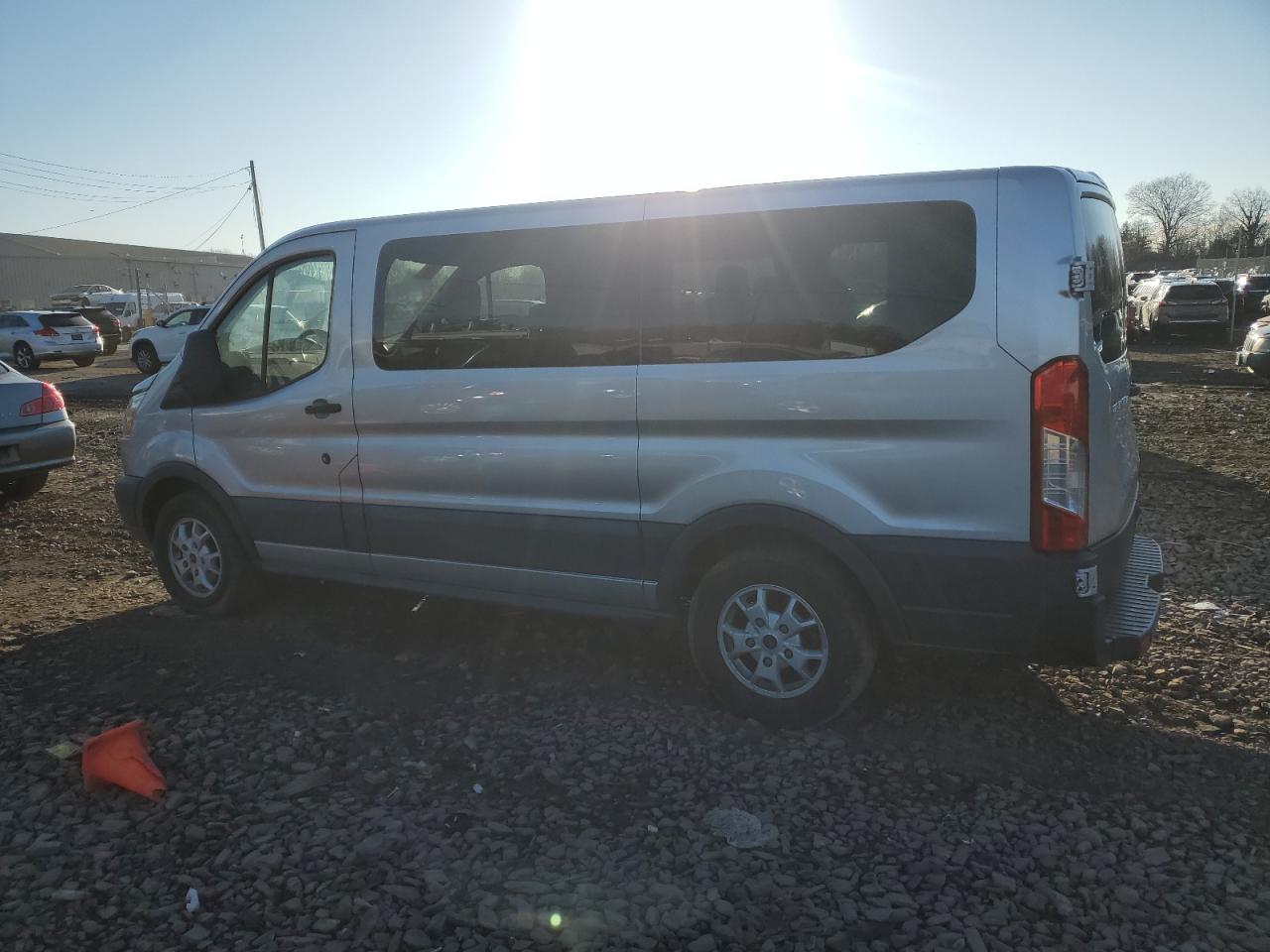 2015 Ford Transit - Image 2
