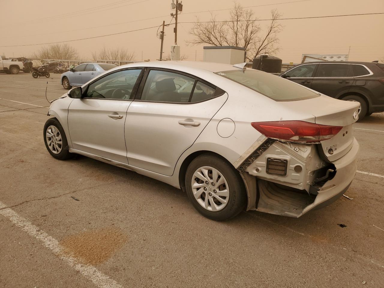 2017 Hyundai Elantra - Image 2