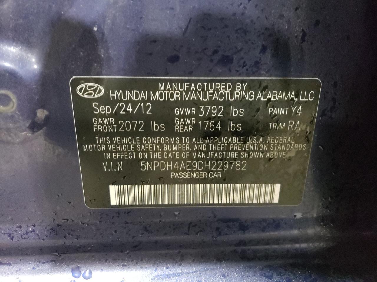 2013 Hyundai Elantra - Image 12